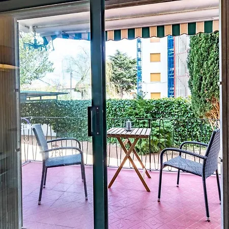 Apartment La Gaviota Bonito Apartamento Centro Sagaro
